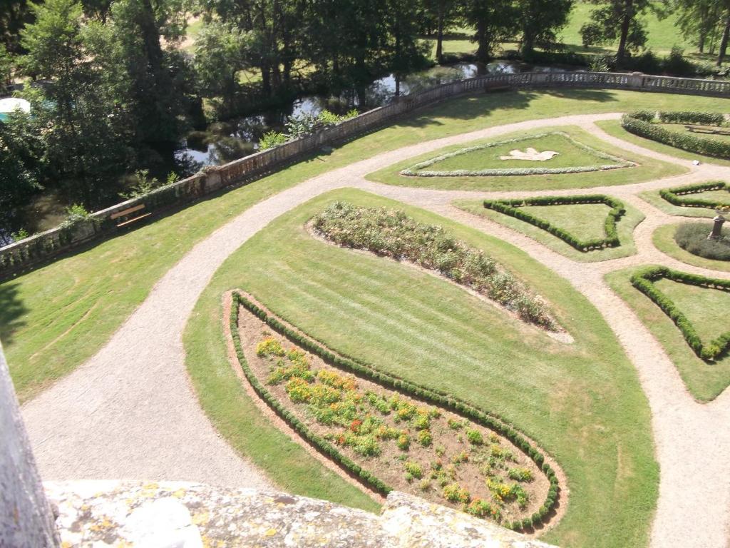 Chateau-Hotel De Nieuil Eksteriør bilde